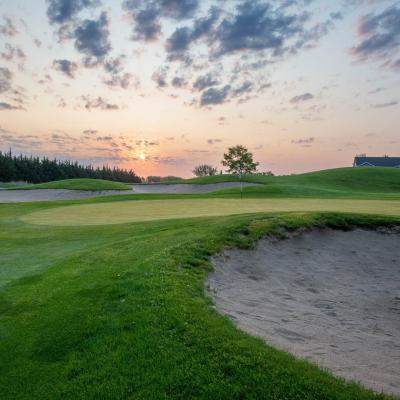 Woodlandhills A.m. 11 Compressed